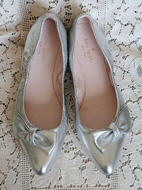 Kate Spade New York Silver Metallic Bow Flats, Unworn, Size 8M